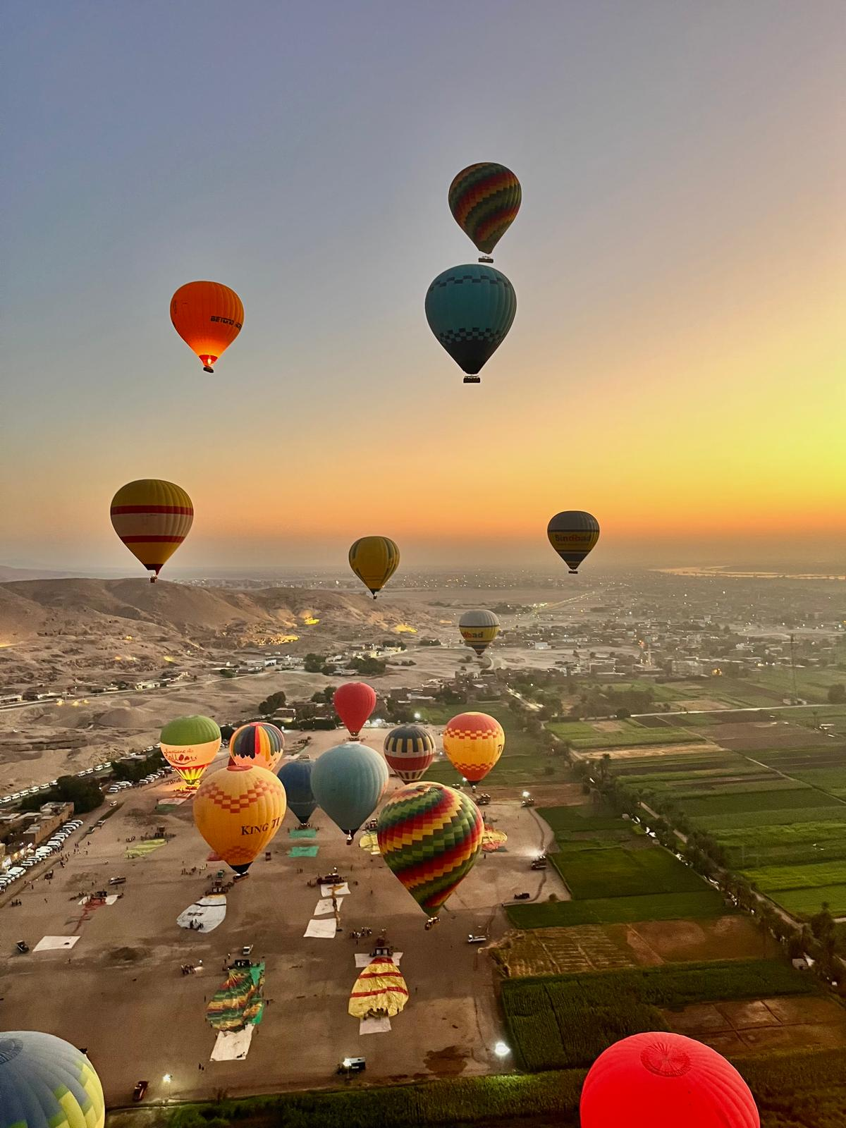 Vol en montgolfière au-dessus de Louxor